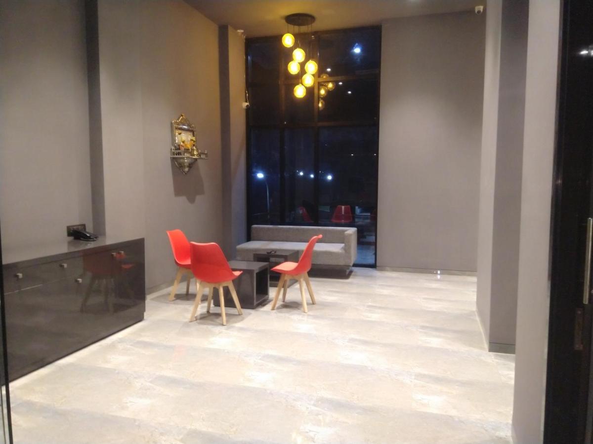 Hotel Indus Inn Pune Exterior photo